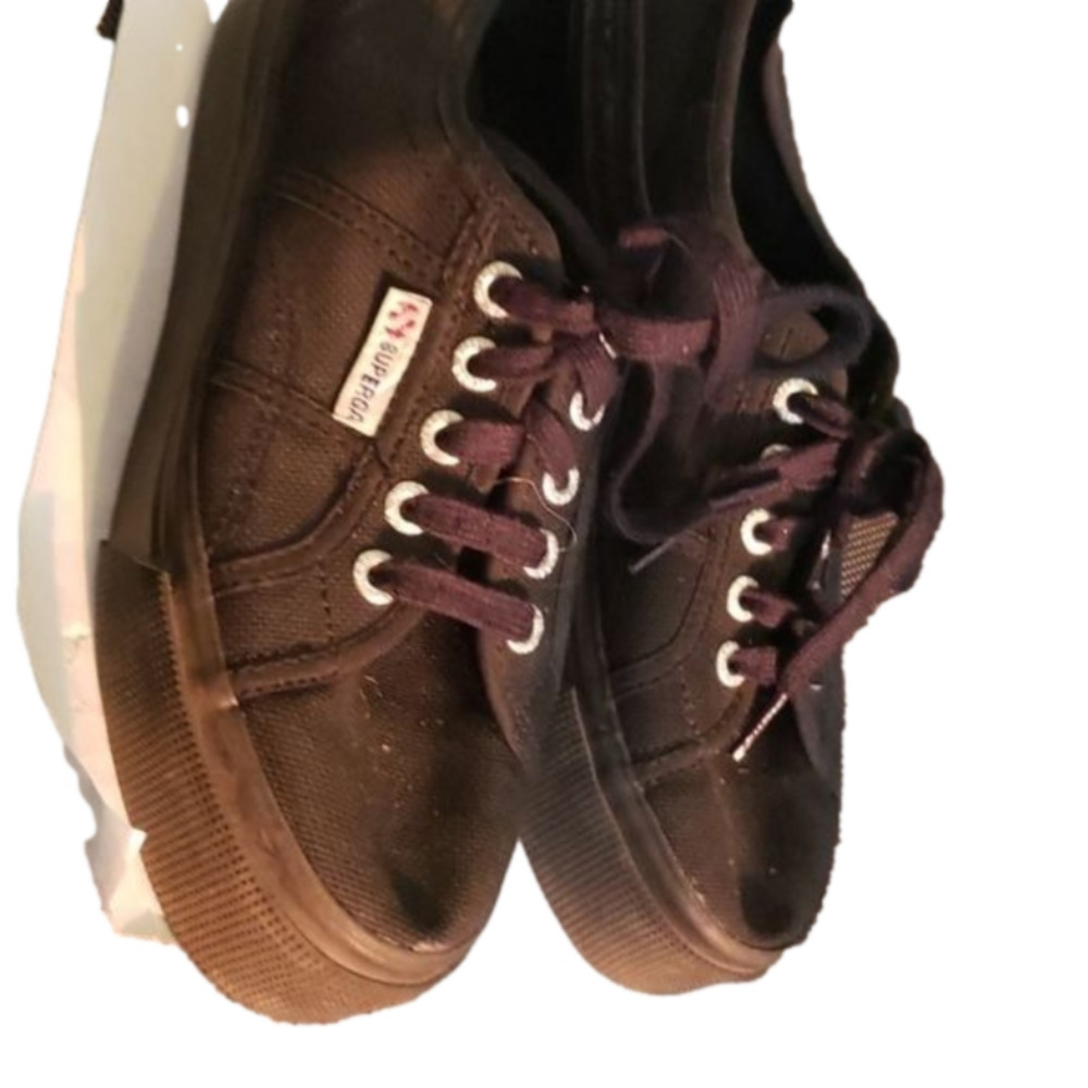 𝅺SUPERGA All black platform shoes 37.5